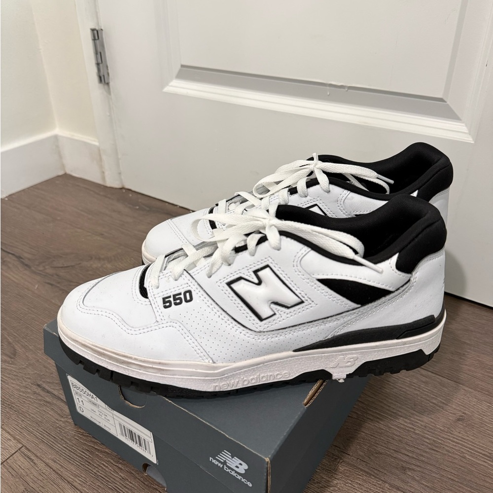 New Balance 550 Men's White and Black Sneakers